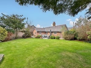 Photo 23- click for photo gallery